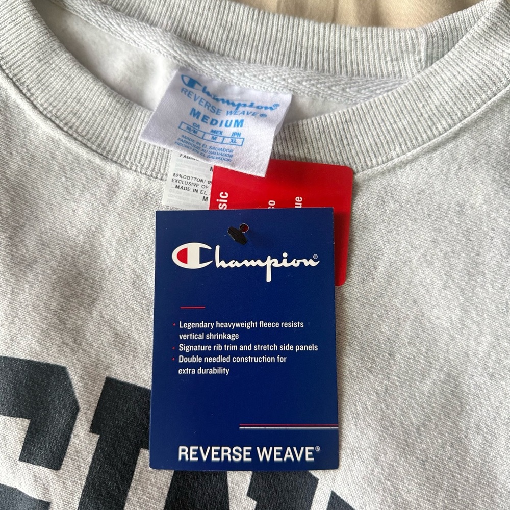 Champion Reverse Weave Virginia Sweatshirt - Picture 2 of 2